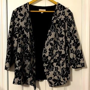 Good pre-owned condition Dress Barn jacket